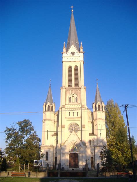 fileroman catholic church makojpg wikipedia   encyclopedia