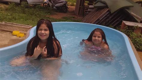 brincando na piscina  desafios youtube