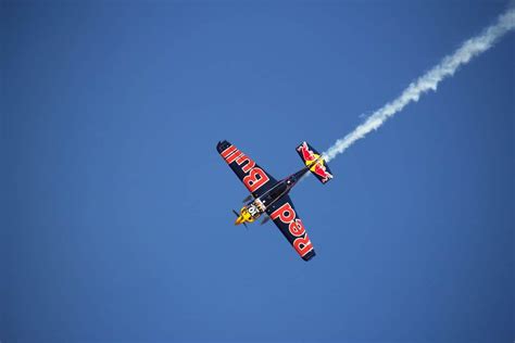 red bull calls  quits   air races general aviation news