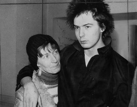 punk rocker sid vicious dies of a drug overdose in 1979 ny daily news