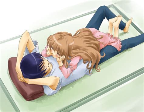 get free wallpapers anime couple sleeping together in a very romantic style