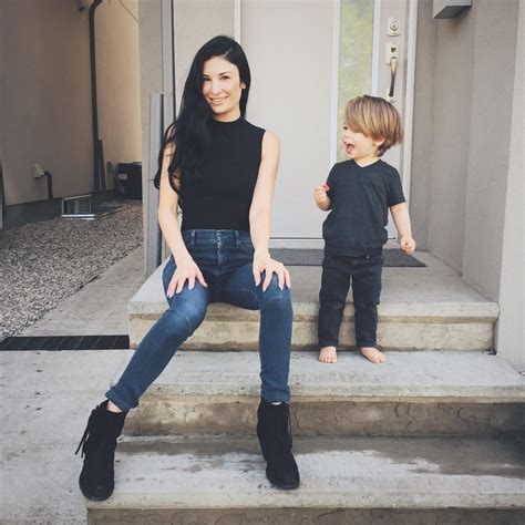 9 Chic Canadian Women Who Are Redefining Mom Style One Outfit At A