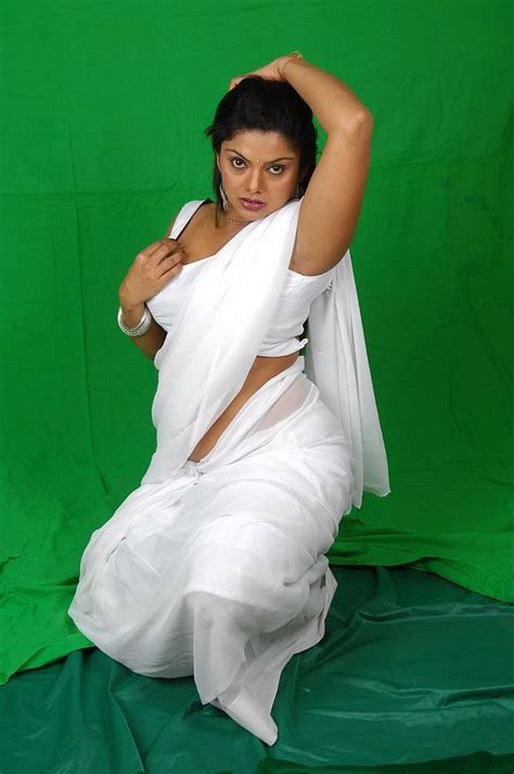 Tamil Actress Swathi Verma Hot Saree Photos Kantrityyliin