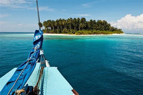 pulau siberut destinasi wisata terindah  kepulauan mentawai