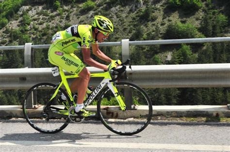 il ciclista pescarese matteo rabottini condannato a due anni di stop per doping