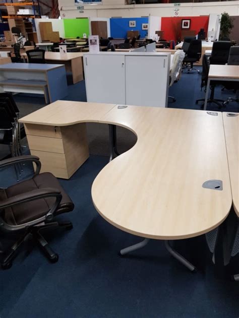meeting end desk new and used office furniture glasgow