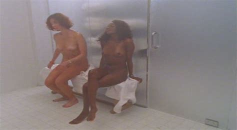 Kristin Davis Nuda ~30 Anni In Sex And The City The Movie