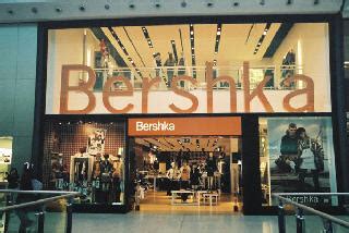 bershka accounts  news stores financial indicators target customer