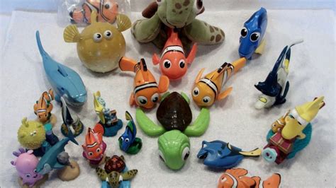 disney finding nemo toy collection  show finding nemo toys