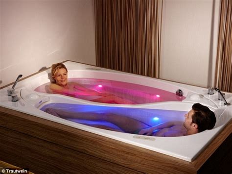 The £35 000 Yin Yang Bathtub For Couples Who Like Their