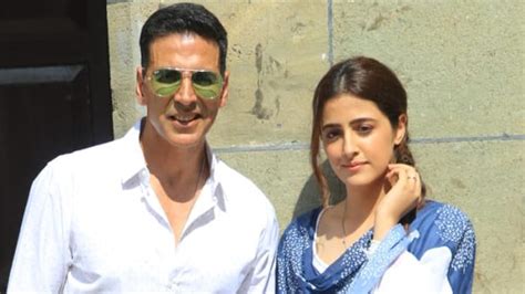 akshay kumar pairs with kriti sanon s sister nupur sanon for first music video shoots with ammy