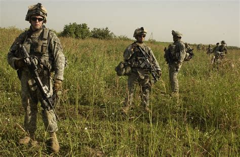 soldiers  losing hope  missing comrades article  united states army