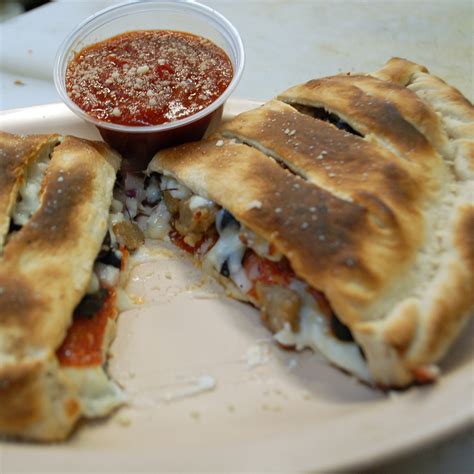 calzone memphis pizza cafe