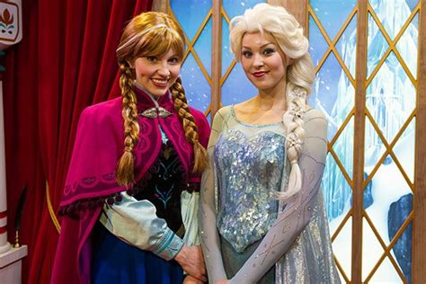 chill out with “frozen” sneak peek at disney s epcot