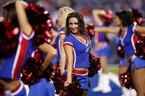 with lawsuit pending buffalo bills cheerleaders announce they are