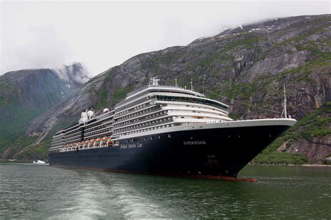 holland america cruise   panama canal    travel