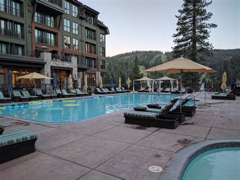 exclusive offers amenities   ritz carlton lake tahoe