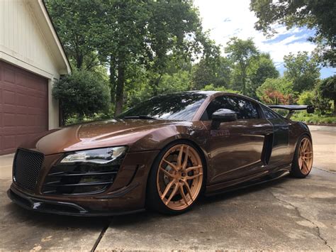 who has the best looking r8 here page 50