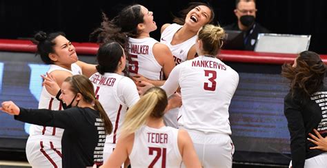 first time ever wsu women s basketball breaks into ap top 25 poll