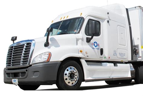 usa truck continues  build  leadership team topnews fleet