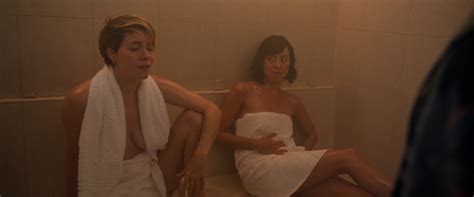 alice wetterlund nue dans mike and dave need wedding dates