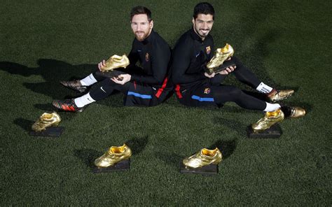 Leo Messi And Luis Suárez Pose With Combined Six Golden Shoes