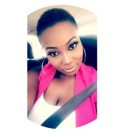 Lady Calls Out Ijebu Gynaecologist Who Slide Into Her Dm