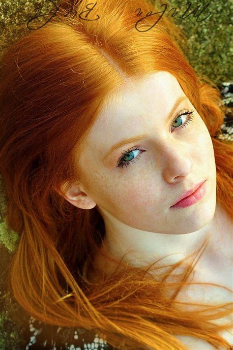 pin on red head