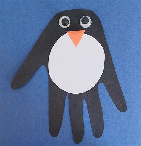 easy crafts  kids handprint penguin early education zone