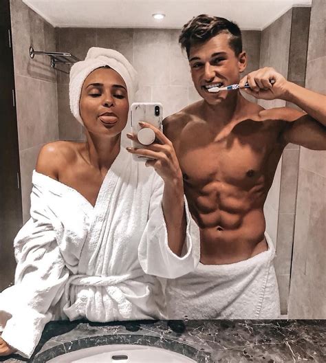 Bathroom Selfies 😜 Alex Kukla Byevelina Couple Goals Instagram
