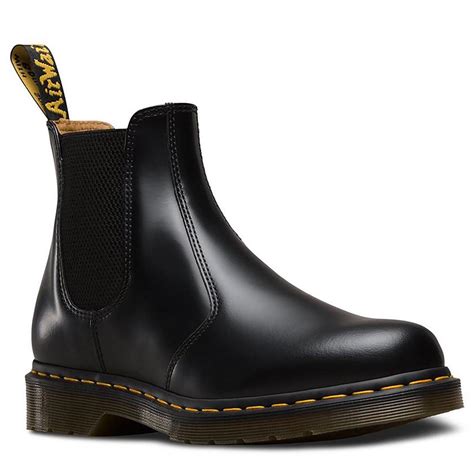 dr martens 2976 women s chelsea boots black smooth