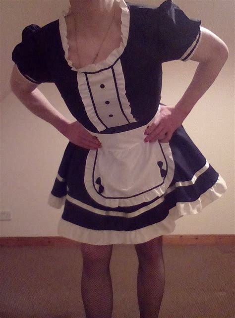 stockingclad sissy tv maid
