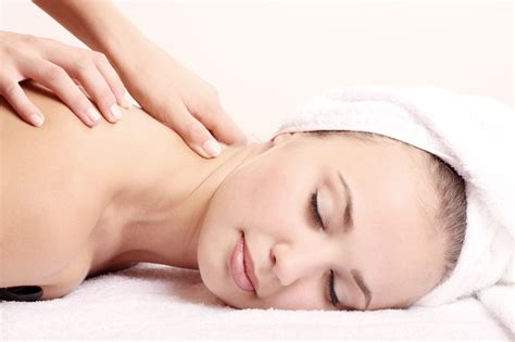 professional massage treatment for relieve from stress