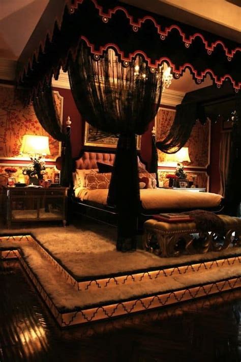 19 beautiful canopy beds that will create a majestic