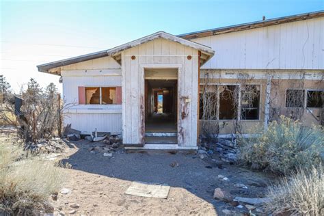 abandoned brothel in the nevada desert goes on sale for 179 000
