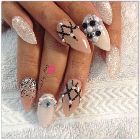 chandelier stiletto glitter pearls swarovski crystal nails  nails