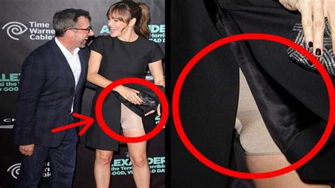 actress jennifer garner nude nipples and other oops situations
