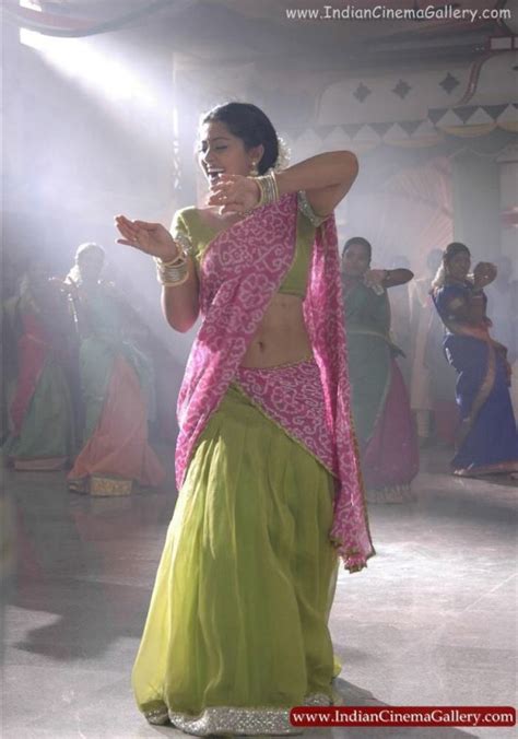 sneha cute green saree navel photos and pics ~ tollywood actress and actor wallpapers tamil