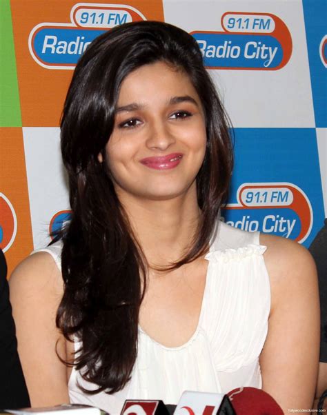 High Quality Bollywood Celebrity Pictures Alia Bhatt