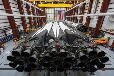 Spacexs Falcon Heavy Prepares For First Commercial Liftoff Wednesday