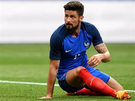 Arsene Wenger Warns Olivier Giroud He Must Accept My