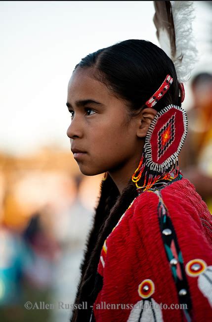 beautiful and intricate native american girls native american women