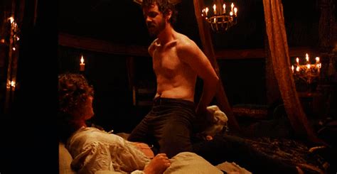 Renly And Loras Pitch A Tent Game Of Thrones Sex Scenes
