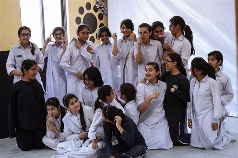 Pakistani School Girls In Enjoying Group Pictures