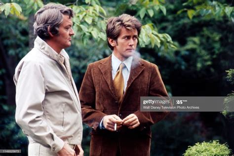 news photo hal holbrook martin sheen appearing in the