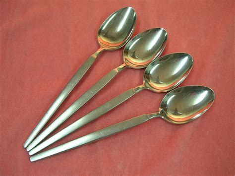 stanley roberts silver astro sri 4 place spoons stainless flatware silverware
