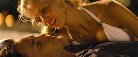 brooklyn decker hot kiss in romantic scene from