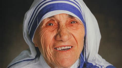 Santa Teresa De Calcutá Dedicou Sua Vida Aos Mais Pobres