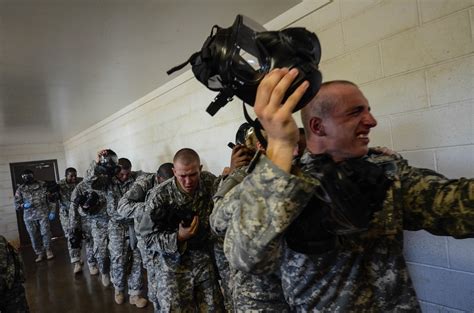 basic combat training soldiers   gas chamber article  united states army