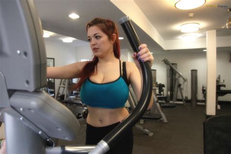 tessa fowler topless in the gym hotty stop